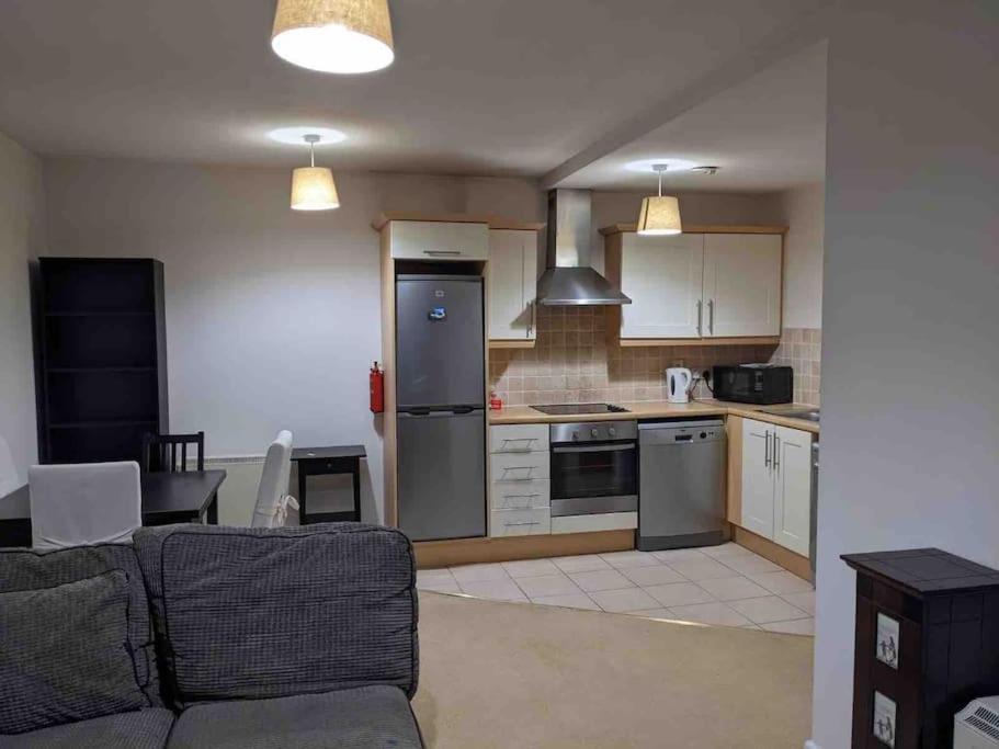 Apartment Beautiful 2 Bed Apt In Grand Canal Dublin