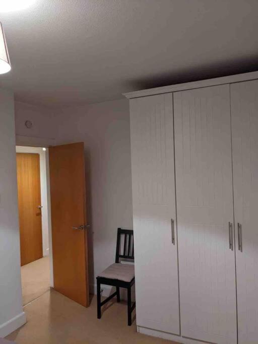 Apartment Beautiful 2 Bed Apt In Grand Canal