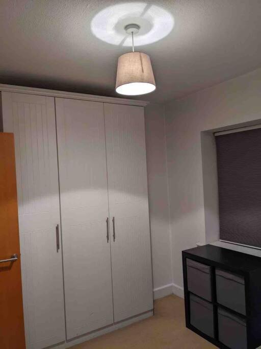 Apartment Beautiful 2 Bed Apt In Grand Canal Dublin